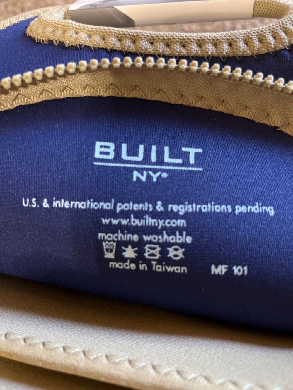 Built NY Neoprene Insulated Lunch Tote Bag Beige NEW - Picture 6 of 13
